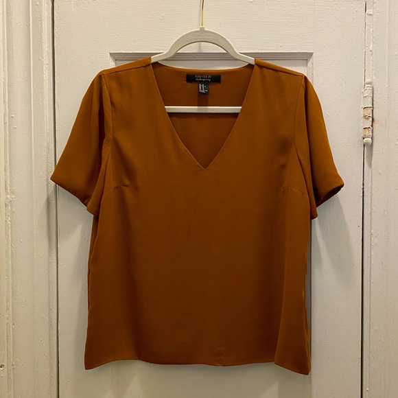 Tops - Short sleeve top